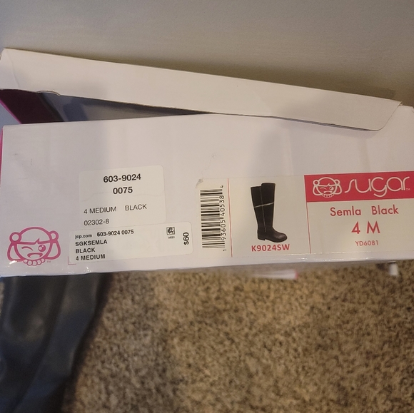 Girls Riding boots. - Picture 4 of 4